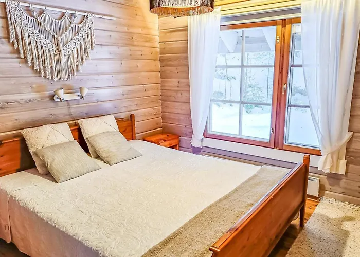 Metsaetaehti By Interhome Pyhälahti